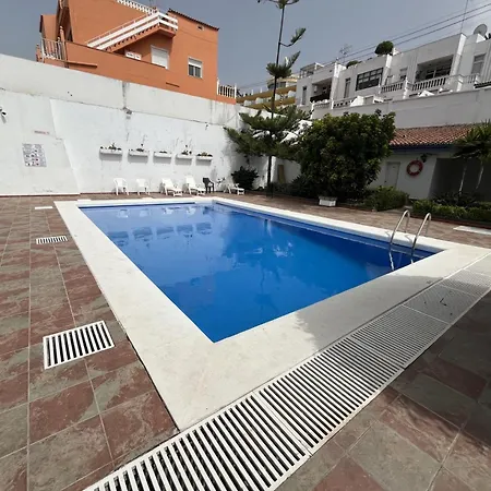 Estupendo Con Piscina En 拉克鲁斯