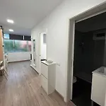 Apartmán Estupendo Con Piscina En *