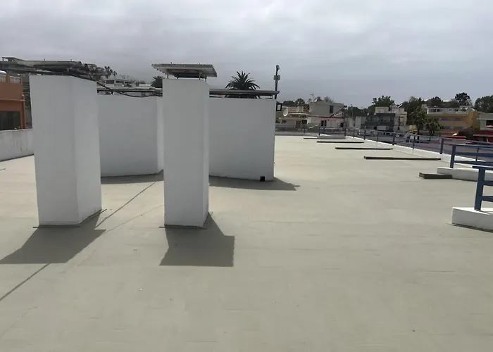 Estupendo Con Piscina En